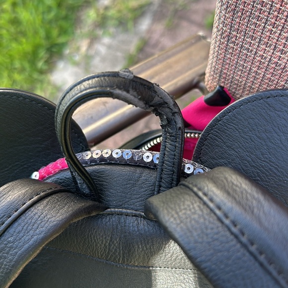 Cute Disney bag from loungefly - Picture 4 of 7